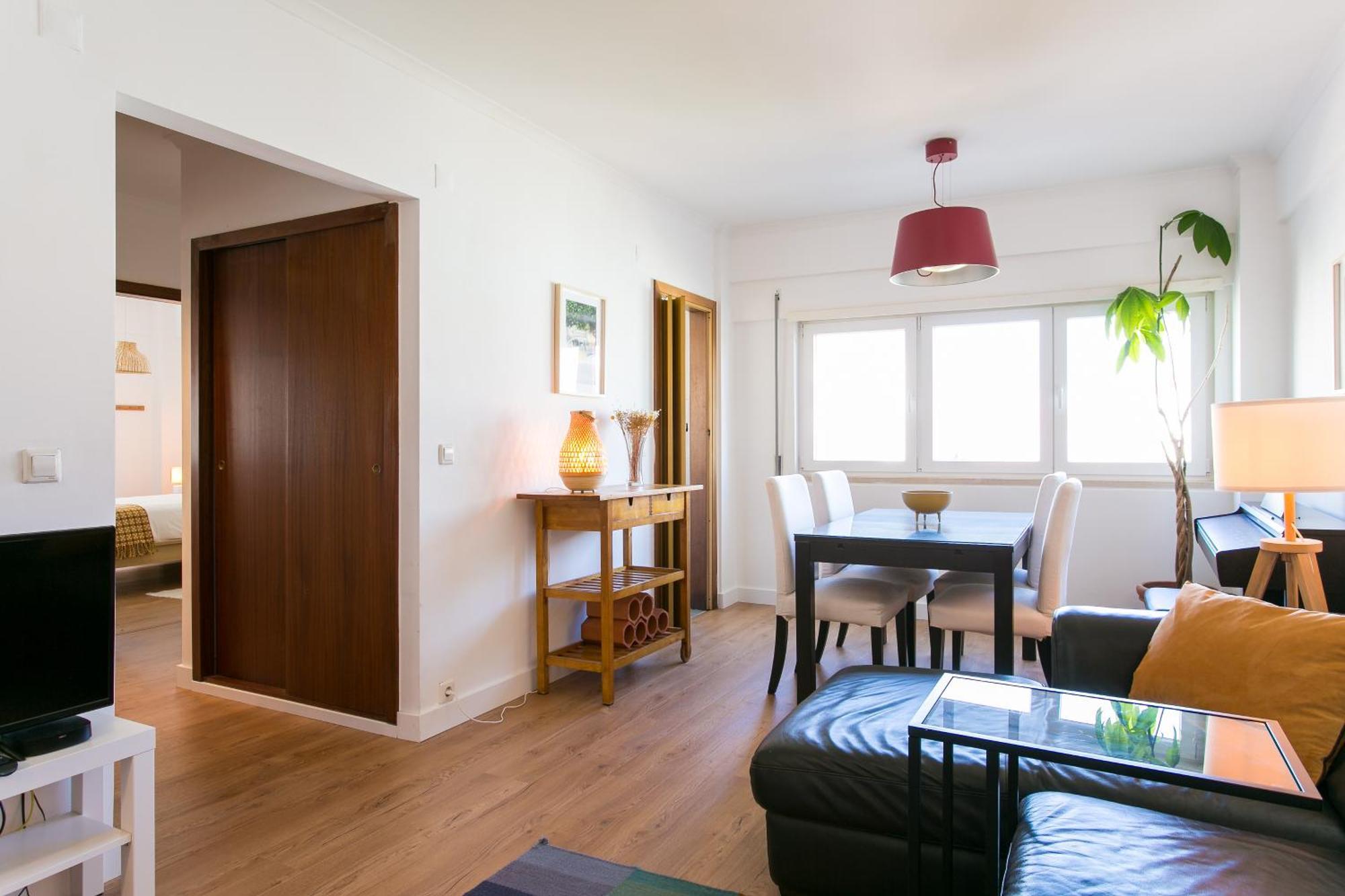 Apartamento Central E Confortavel Junto Ao Bairro Da Graca Lissabon Buitenkant foto