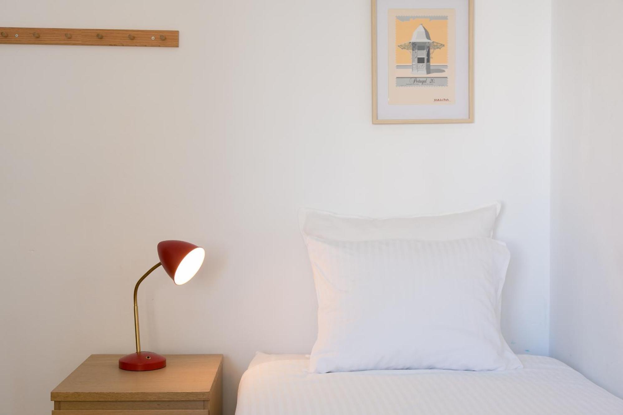 Apartamento Central E Confortavel Junto Ao Bairro Da Graca Lissabon Buitenkant foto