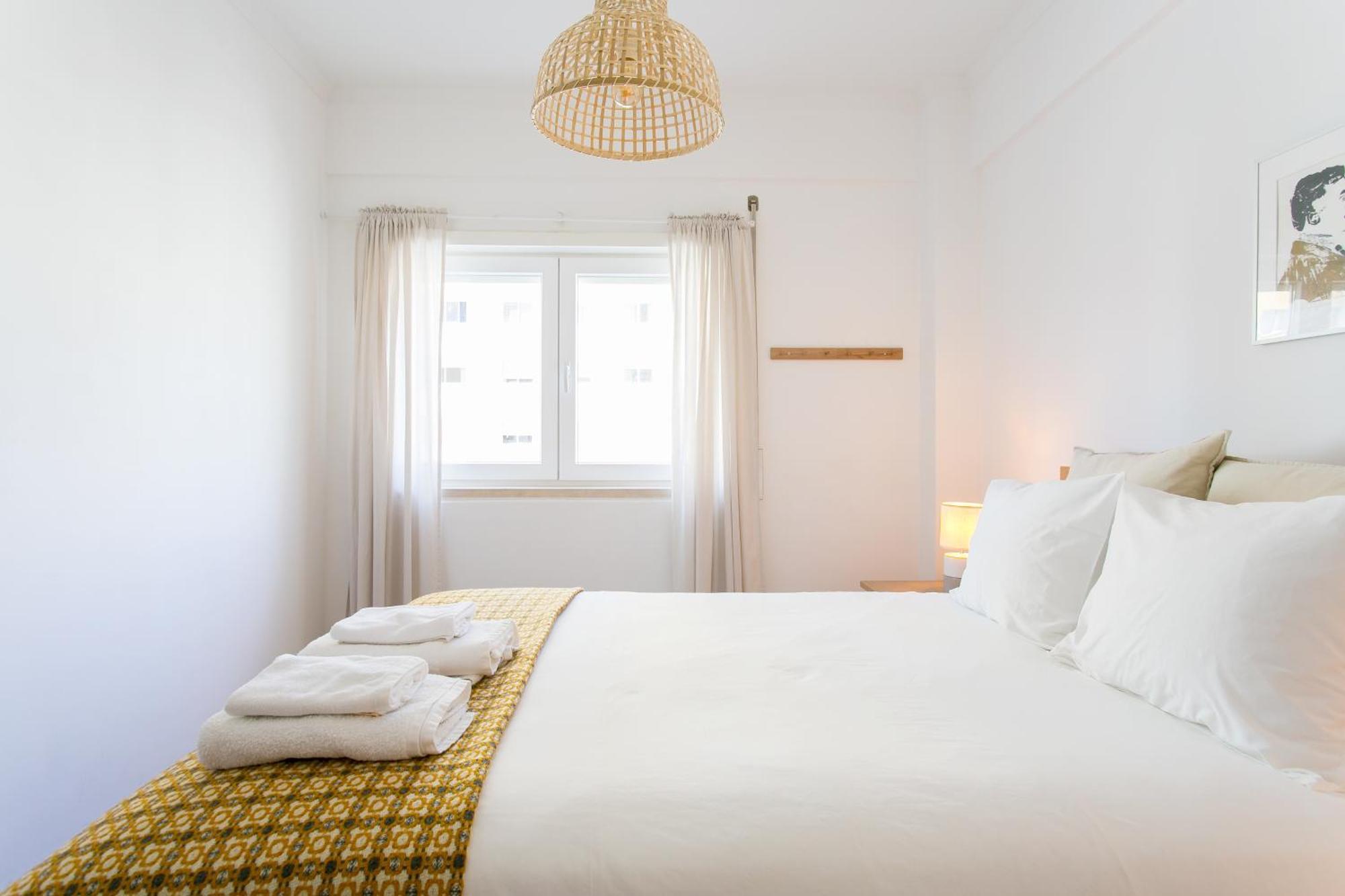 Apartamento Central E Confortavel Junto Ao Bairro Da Graca Lissabon Buitenkant foto